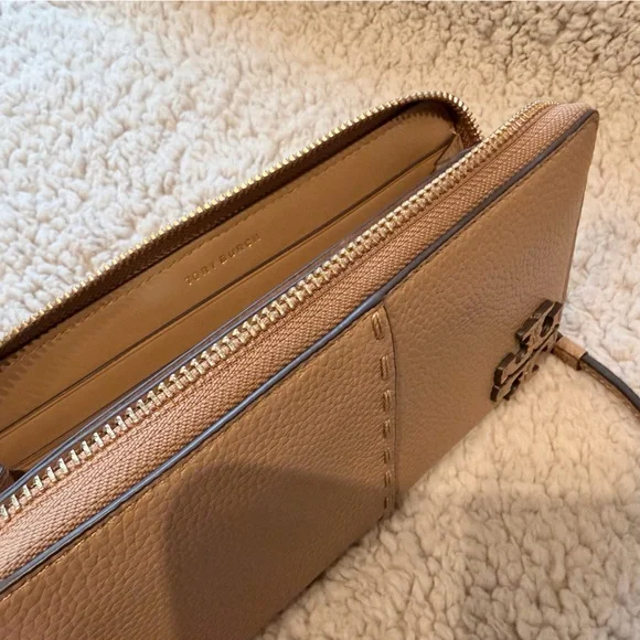 Tory Burch Tan Leather Wallet - Picture 4 of 5